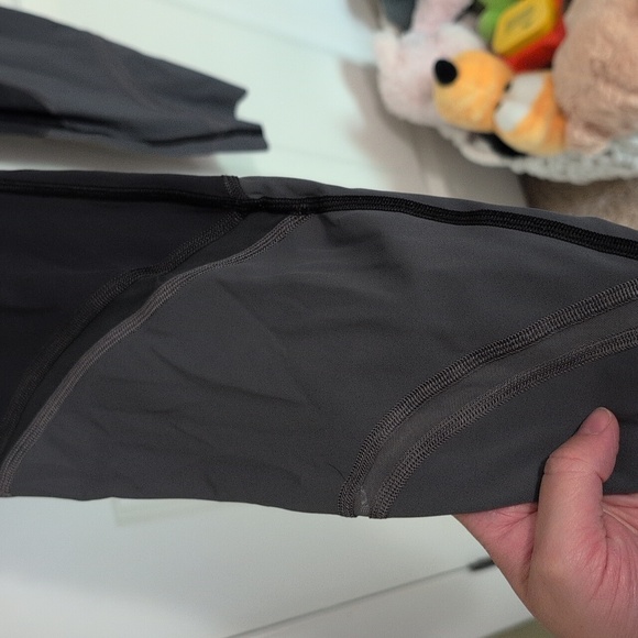 Lululemon Colour Me Ombré Tight - Picture 6 of 8